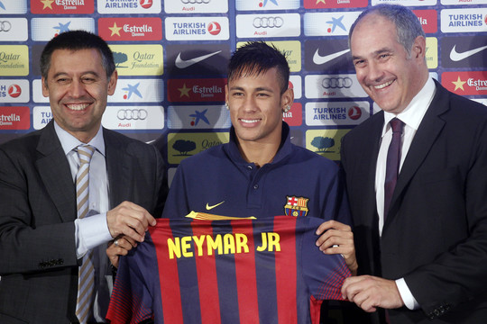 „Barcelona“ klubą persekioja dėl Katalonijos nepriklausomybės?