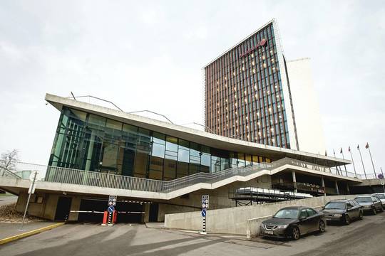 Bankininkai trina delnais – pelnas didesnis