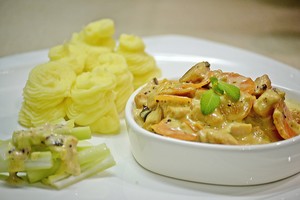 Vakarienė per 30 minučių: triušiena su morkomis