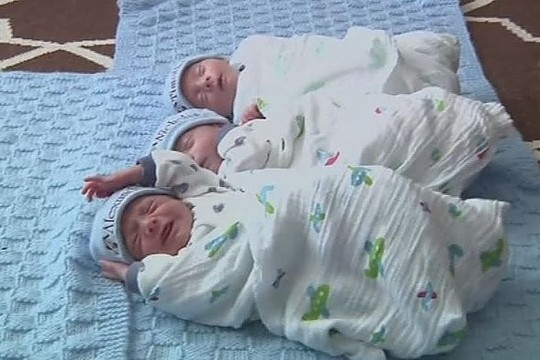 Vieninteliai iš kelių milijonų: JAV gimė identiški trynukai