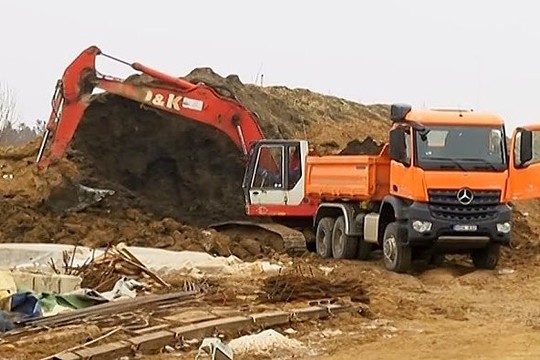Telšių regiono atliekų tvarkymas su korupcijos tvaiku