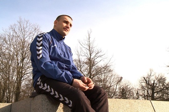 Bušido čempionas R. Morkevičius užuovėjos ieško ir Dievo namuose