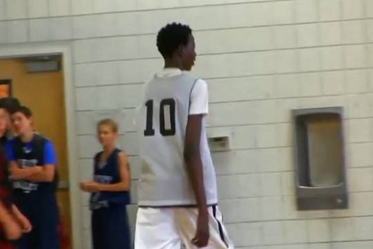 Milžino M. Bolo penkiolikmetis sūnus jau stebina ūgiu