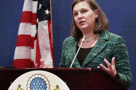 JAV pasiuntinė: „Rusijos karių Ukrainos rytuose yra tūkstančiai“