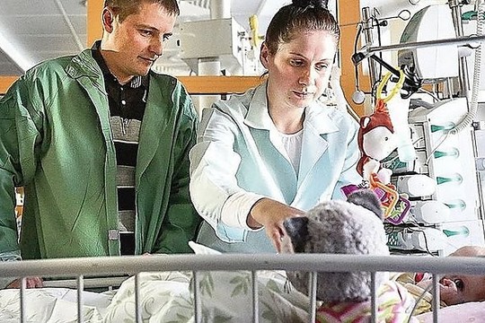 Lemtinga naktis: mažylei Estrėjai atliekama širdies operacija