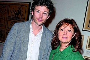 68-erių S. Sarandon išsiskyrė su perpus jaunesniu meilužiu