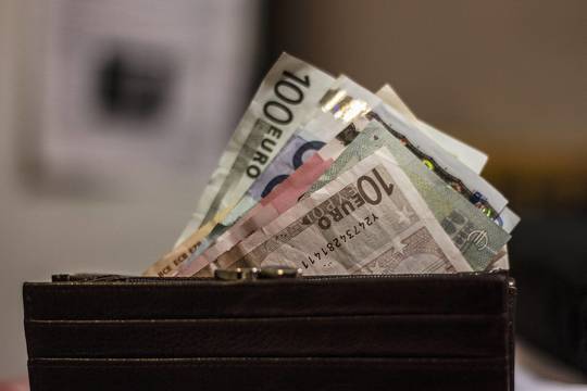 Lenktynėse dėl vadybininkų algų Klaipėda pasivijo Vilnių