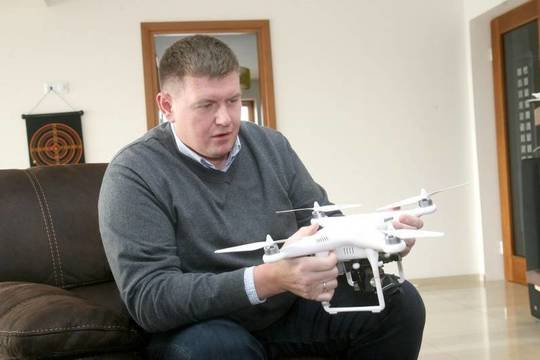 Aukščio bijantis pasvalietis valdo bepiločius orlaivius