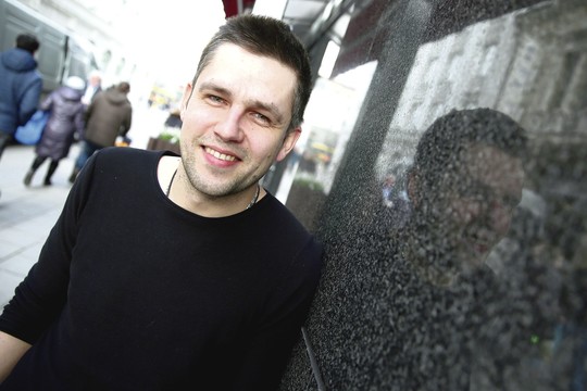 „Eurovizijoje“ dainavęs A. Pojavis: „Svajoju gyventi iš muzikos“