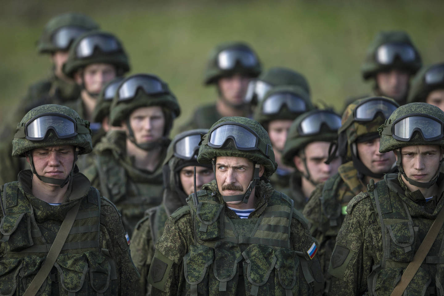 Skirtingai nei NATO šalys, Rusija skiria vis daugiau lėšų gynybai ir modernizuoja kariuomenę.