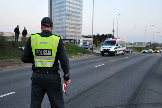 Policija paskelbė, kokie reidai vairuotojų laukia kovą