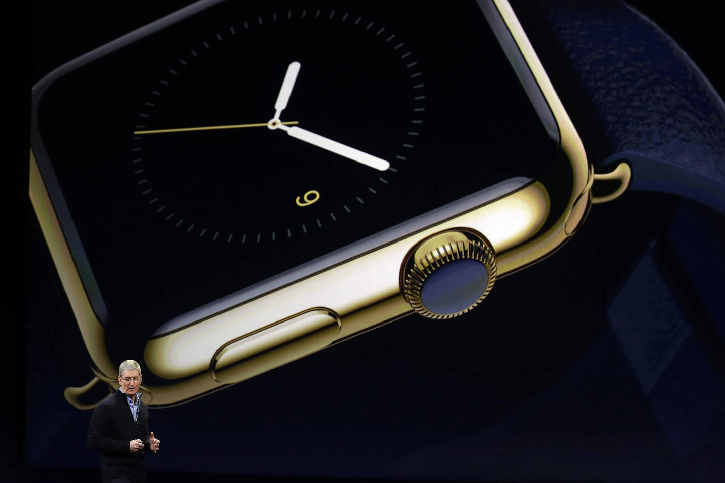 „Apple“ ketina išleisti tris išmaniojo laikrodžio versijas: įprastą, skirtą sportininkams ir prabangų „Edition“.