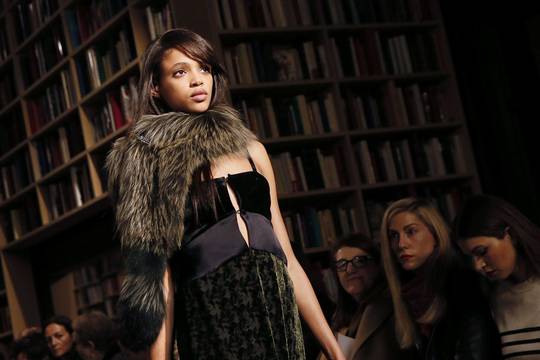 Paryžiaus mados savaitė: vintažinė Sonios Rykiel romantika