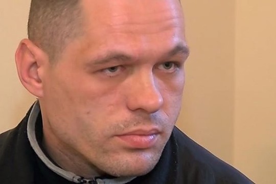 Pedofilas mušė draugų vaikus ir vadino save jų antruoju tėvu