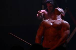 Į „Chippendales“ nepatekęs vyras skundžiasi kontrolieriams