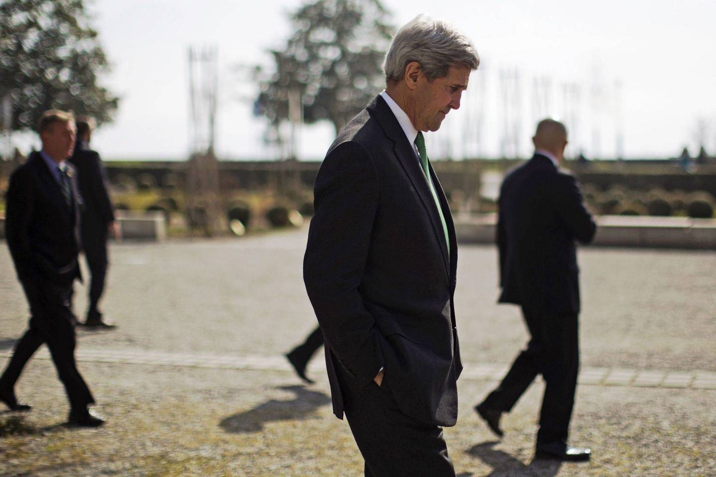 JAV valstybės sekretorius J.Kerry dėl Teherano branduolinės programos taip pat priverstas sukti galvą.