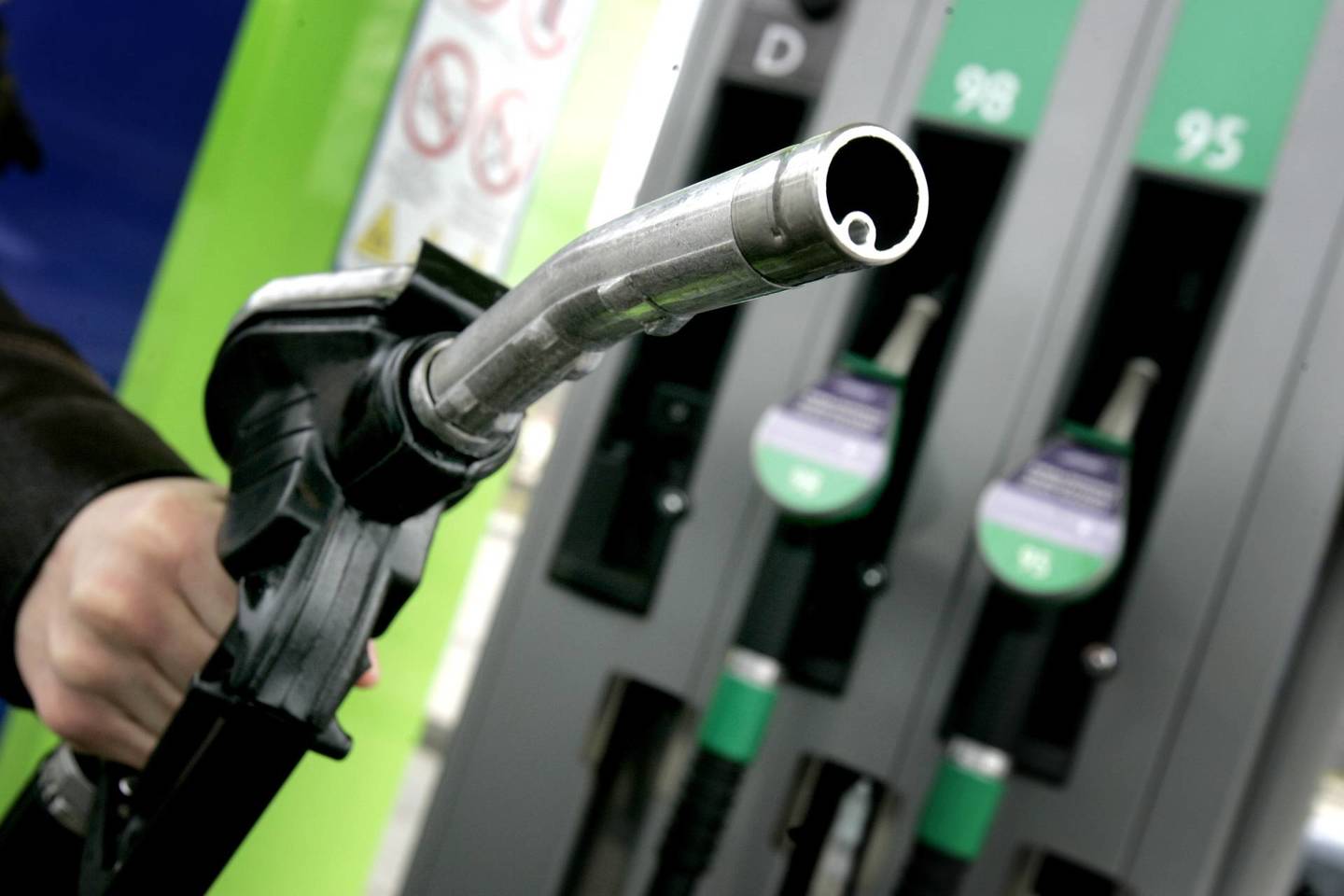 Labiausiai kainas euro zonoje smukdė degalų kainų pokyčiai.