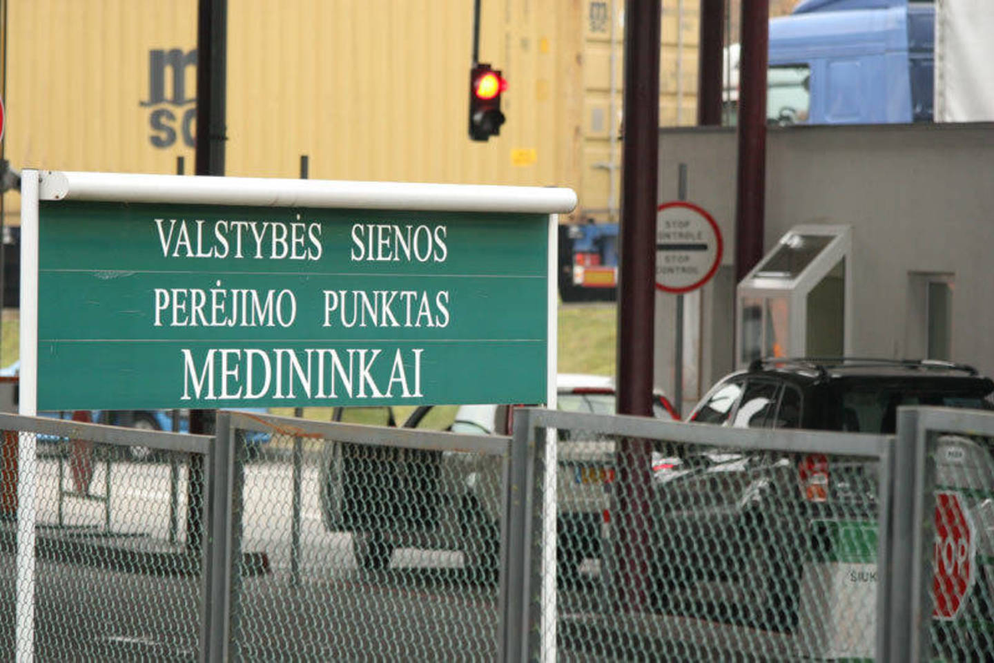 Medininkų punkte įkliuvo nesėkmingai pasienietį papirkti bandęs kazachas.