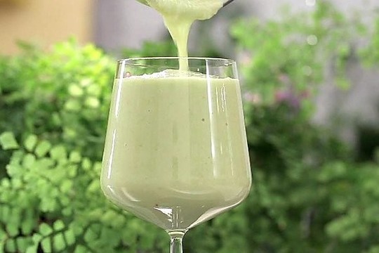 Vertingas ir gardus kokteilis iš obuolių (receptas)