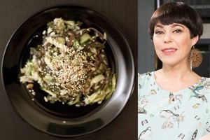 Jūros kopūstų ir kiaušinių salotos iš Nomedos Marčėnaitės receptų knygelės