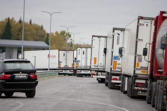 Vežėjai gali lengviau atsikvėpti: rusai atlyžo