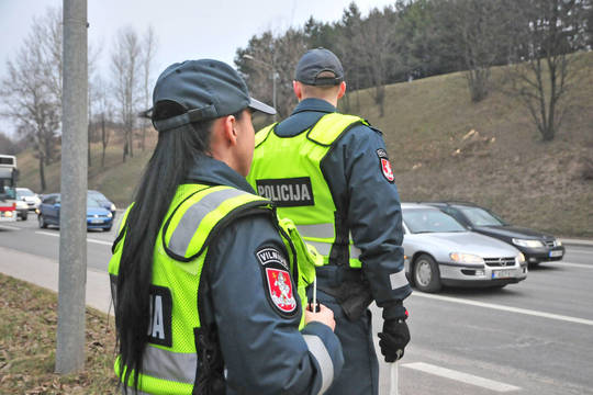 Jurbarko rajone žuvo automobilio partrenkta dviratininkė