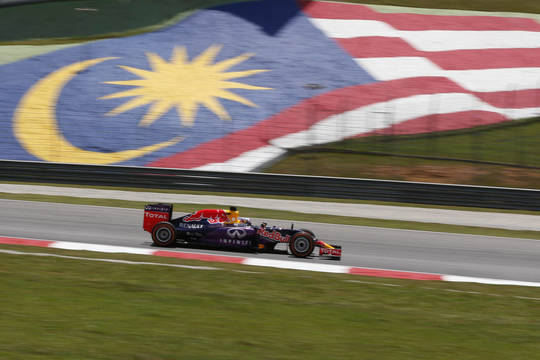 Malaizijoje „Formulės 1“ pilotų planus gali sujaukti liūtis