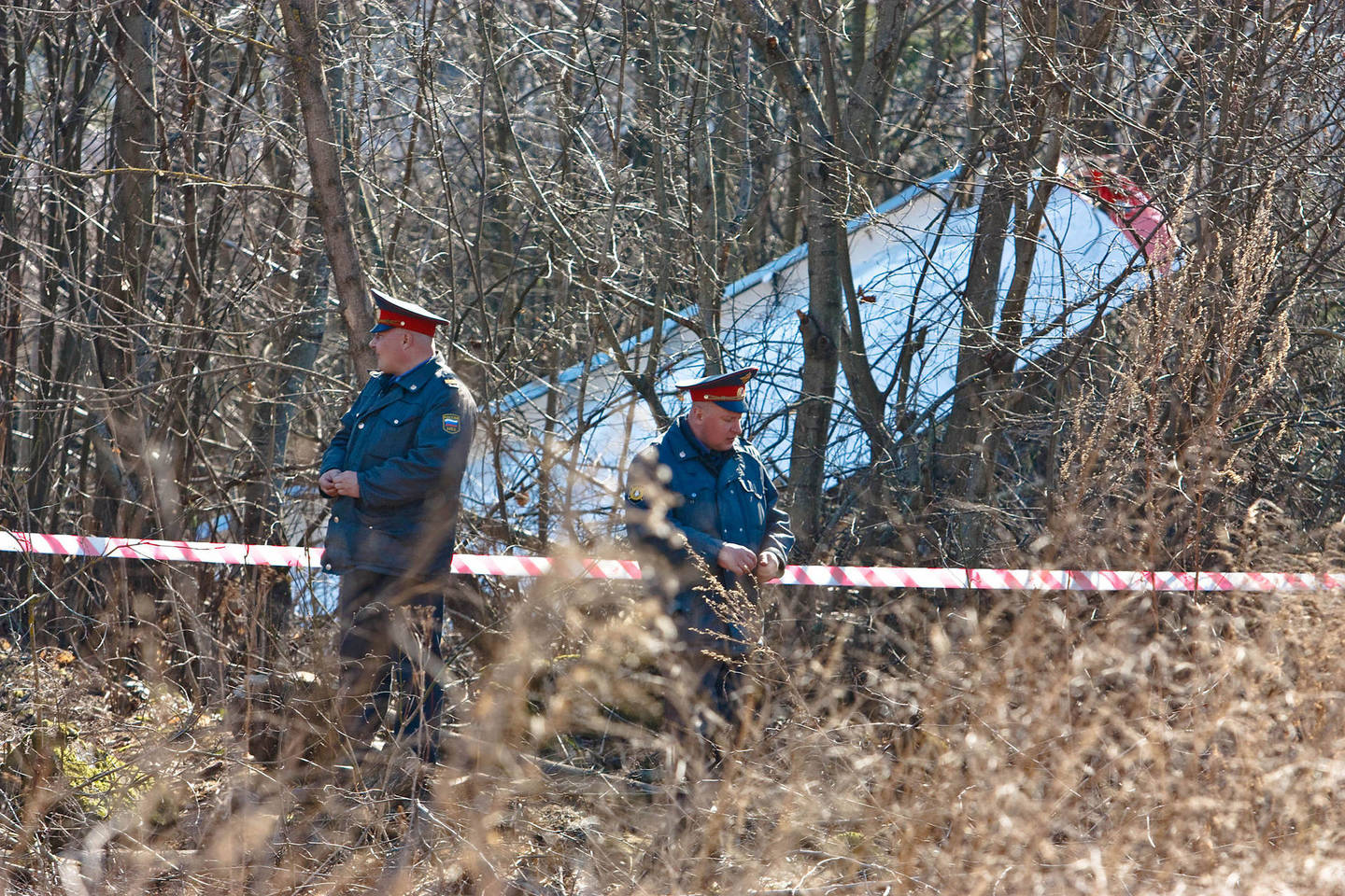 Katastrofa, per kurią žuvo aštuoni įgulos nariai ir 88 keleiviai, įskaitant L.Kaczynskį ir daug kitų aukšto rango Lenkijos pareigūnų, sukrėtė šalies visuomenę.