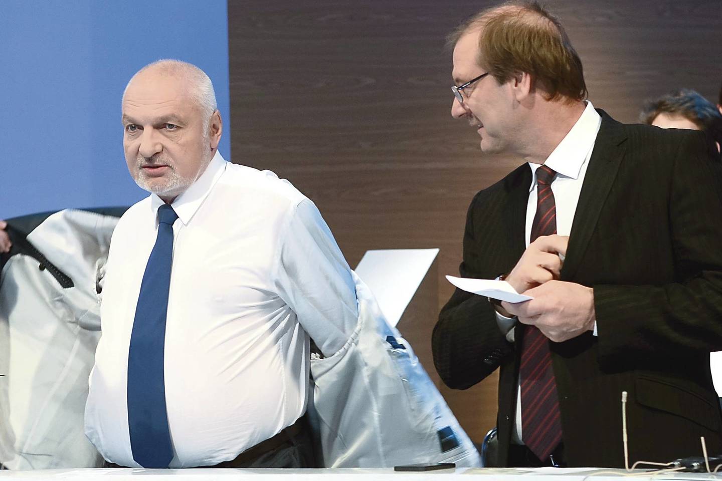 Dar sunku pasakyti, ar iš „tvarkiečių“ gretų pasitraukęs V.Mazuronis (kairėje) rastų bendrą kalbą su V.Uspaskichu.