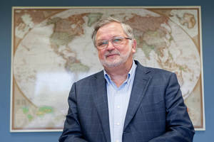 V. Bumelis: turime verslą sukti tolyn nuo didžiojo kaimyno