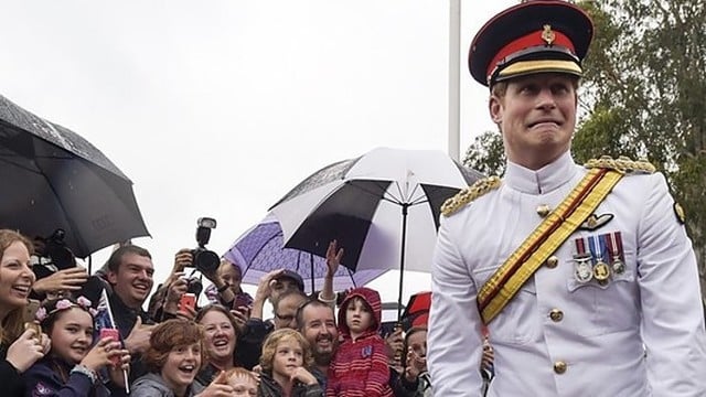 Princas Harry išrėžė, ką galvoja apie asmenukes
