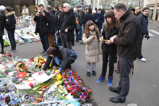 Paryžius: Ch. Baudelaire'o demonai ir lietuviškos neužmirštuolės