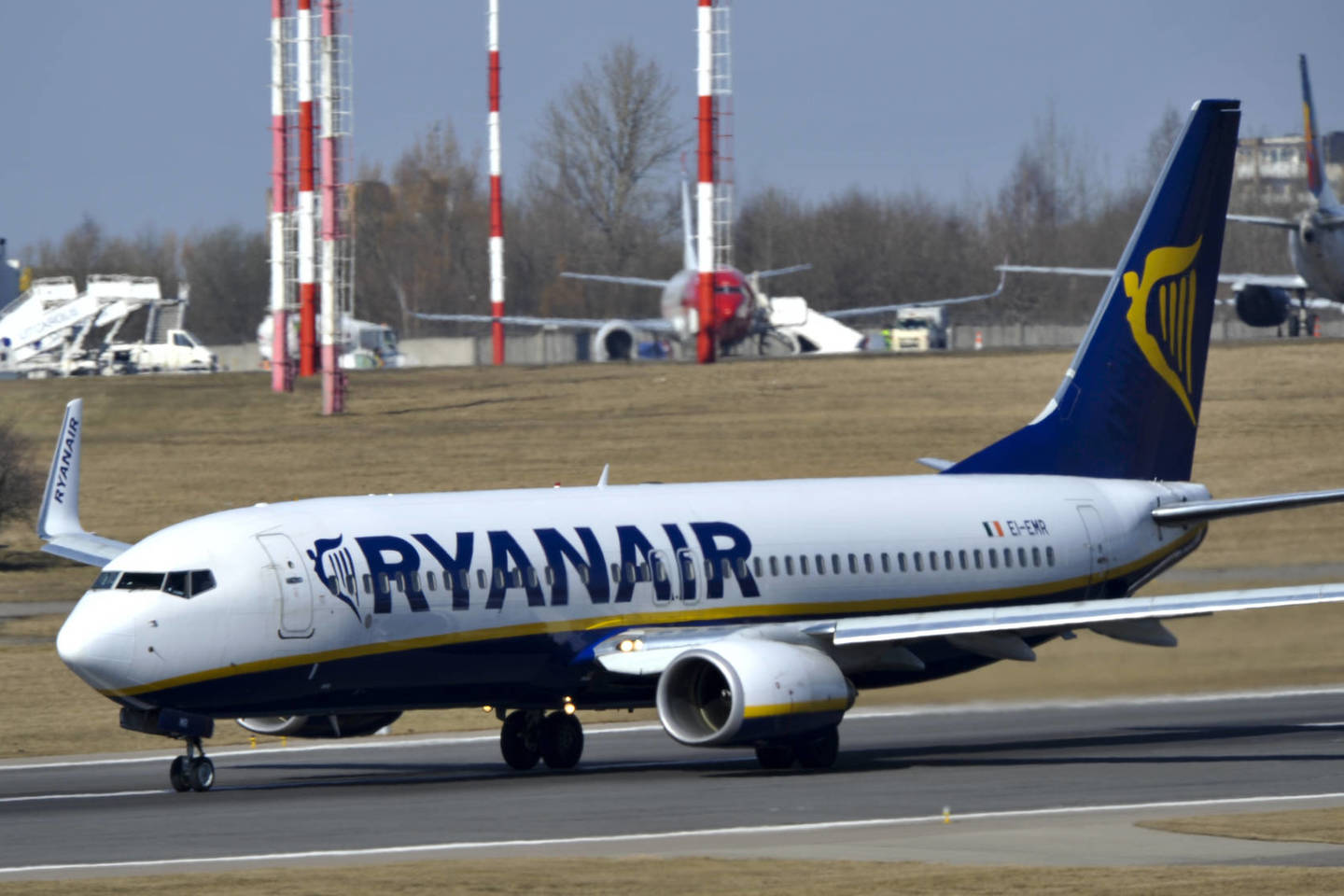 „Ryanair“ balandžio 8 dieną atšaukė skrydžius iš Paryžiaus į Vilnių ir iš Vilniaus į Paryžių.