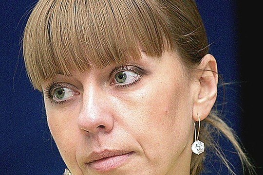 Klastoti teisininkę vertė meilė kalinčiam žudikui