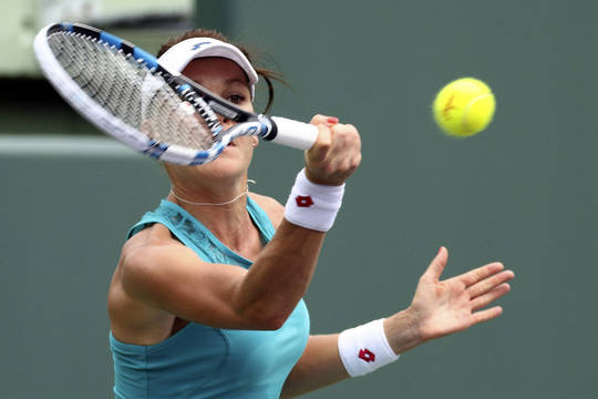 A. Radwanska Lenkijoje pateko į pusfinalį