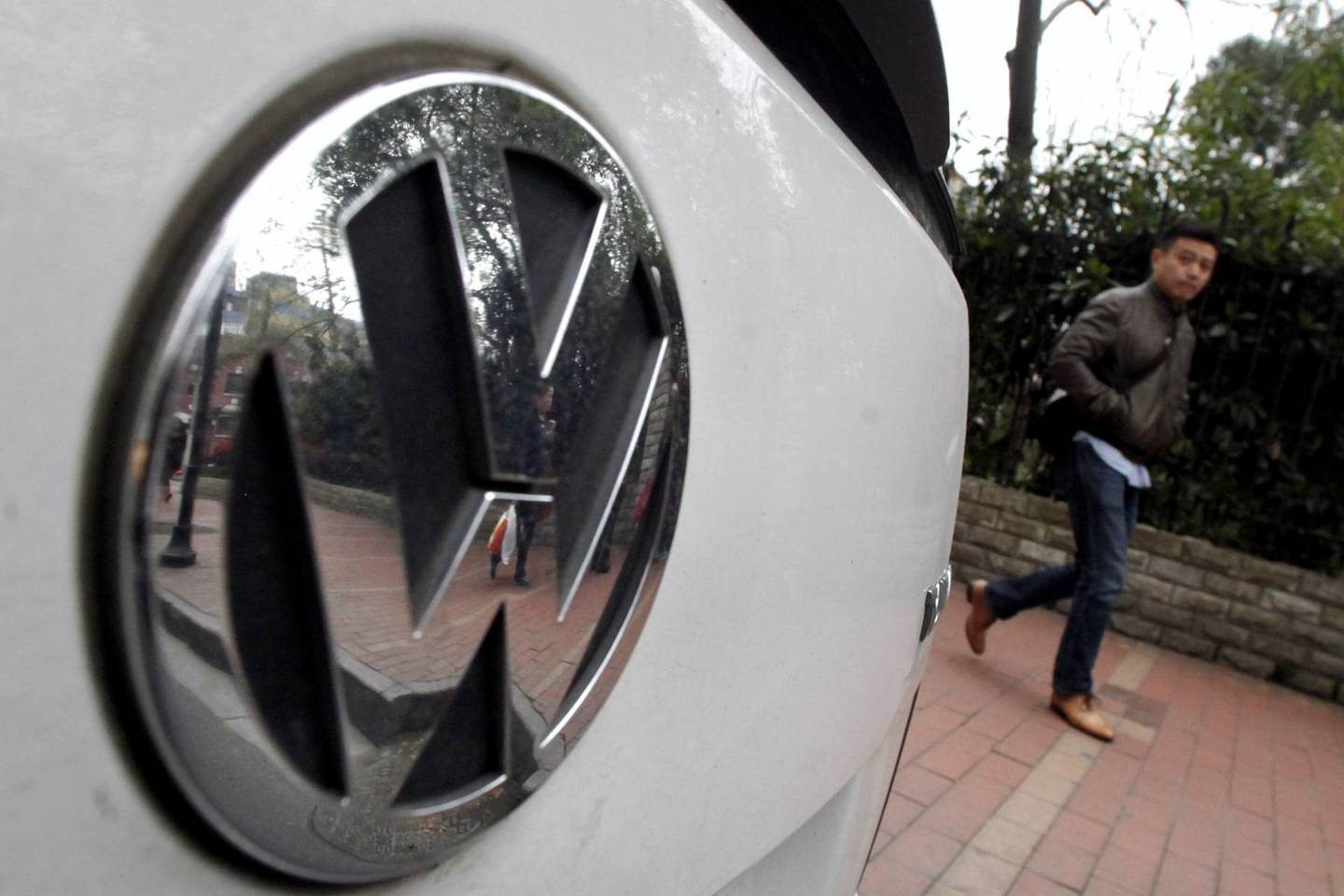 Buvęs „Volkswagen“ Kinijoje vadovas nuo 2006 metų gavo kyšių iš 48 fizinių asmenų bei kompanijų.<br>„Reuters“/ „Scanpix“ nuotr.