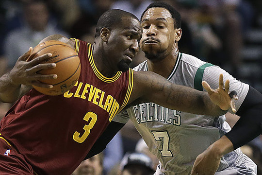 NBA žioplių penketuke – dešimt K. Perkinso žingsnių