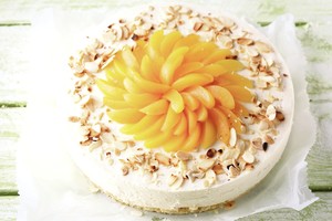 Gaivus nekeptas varškės ir abrikosų pyragas