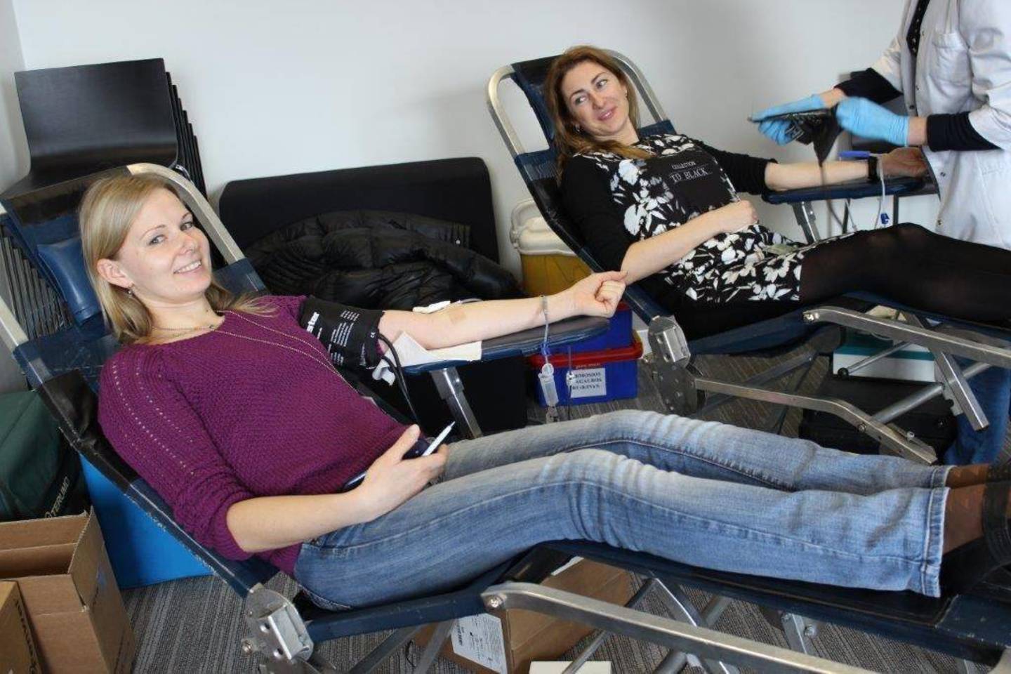 Tapti neatlygintinais kraujo donorais išreiškė norą apie 100 administracijos darbuotojų.