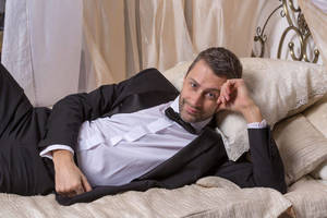 Parsiduodantys Lenkijos vyrai „išrengė“ savo turtingas klientes