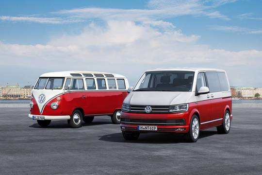Naujos kartos „Volkswagen Transporter“ debiutavo skambant rokui