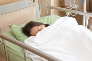 Meningokokas nesitraukia: Varėnos rajone susirgo aštuntokė