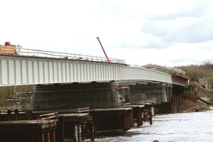 Tokios spalvos tilto Kaune dar nebuvo – miestiečiai nustebs