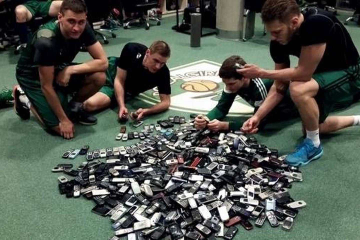 Į Eurolygos susitikimą su Belgrado „Crvena Zvezda“ nemokamai pateko beveik 300 žiūrovų.