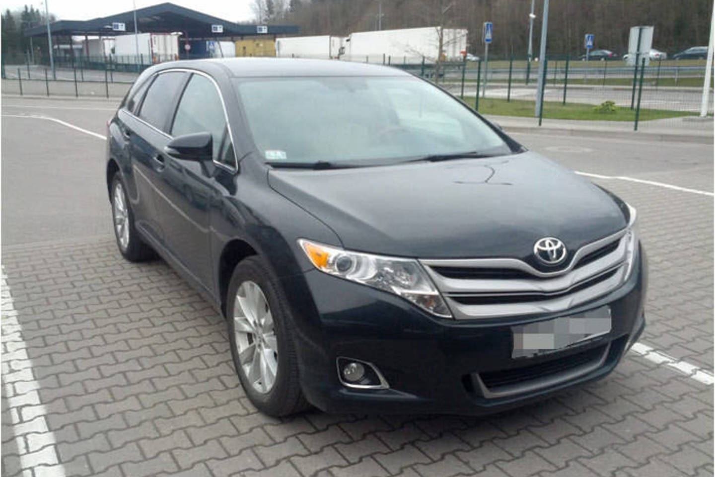 Medininkų punkte VSAT pareigūnai sulaikė Baltarusijoje ieškotą automobilį.