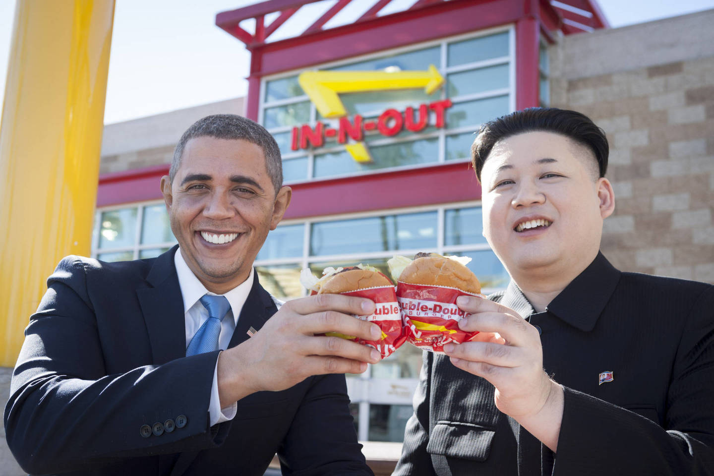 Baracko Obamos ir Kim Jong-uno pamėgdžiotojai pabandė įsivaizduoti, kaip atrodytų konservatyviojo Šiaurės Korėjos vadovo pirmoji kelionė į JAV.