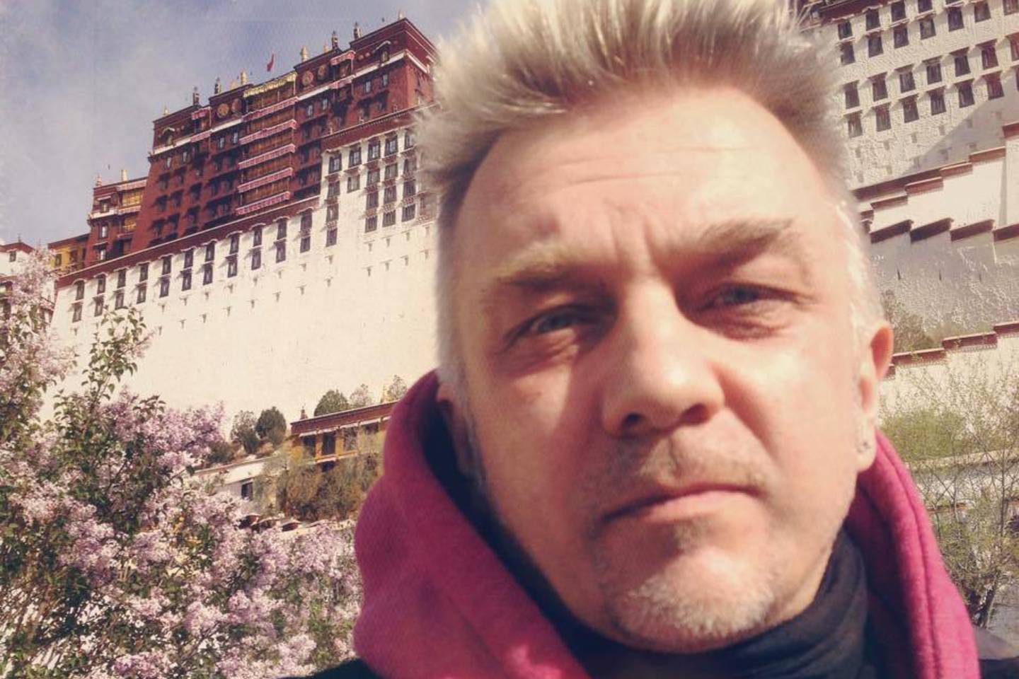 A.Mamontovas įsiamžino prie Potalos rūmų.