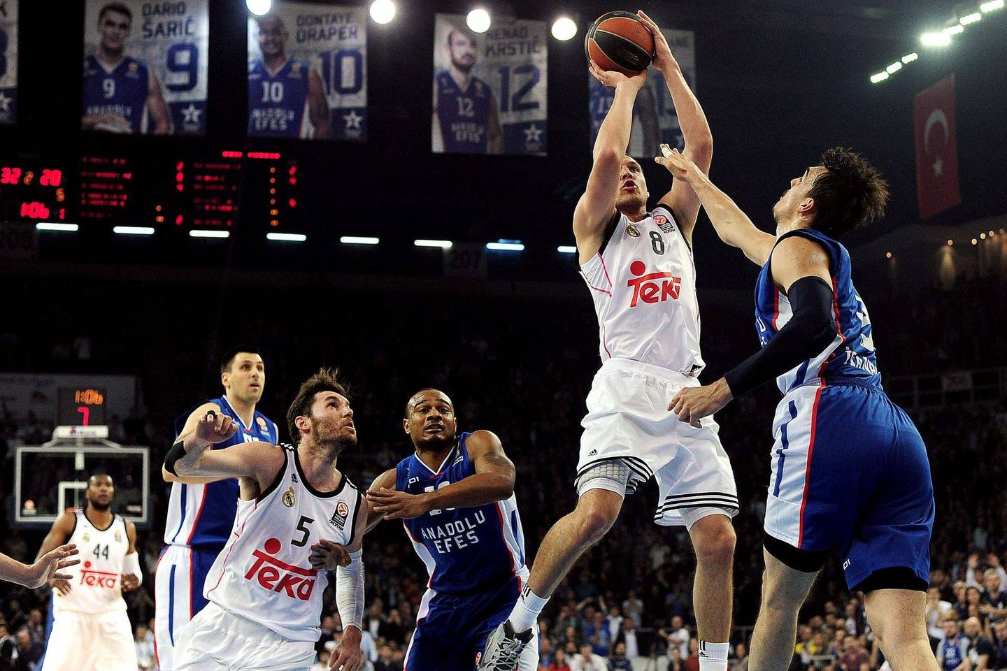 „Real“ ir „Anadolu Efes“ mačas.