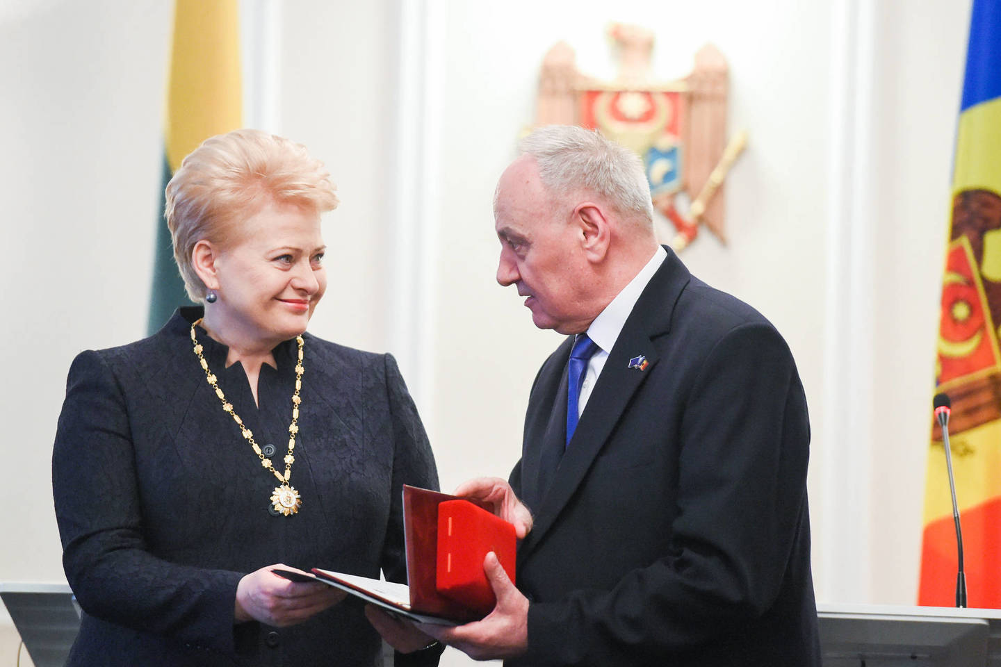 Moldovos prezidentas Nicolae Timofti pagerbė Lietuvos prezidentę.