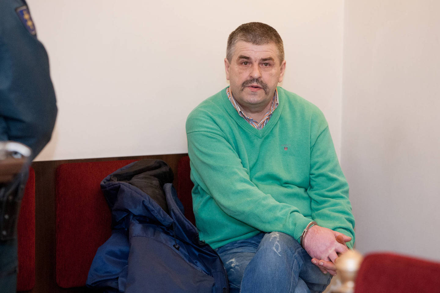 Kaltinamasis šnipinėjimu Baltarusijai R.Lipskis lieka už grotų.